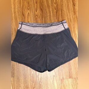 Lululemon Run Short Deep Coal Wee Stripe Heathered Size 4